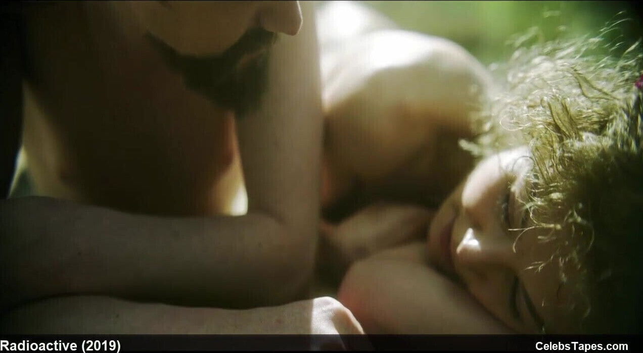 Celebrity Rosamund Pike nude and hot doggy style sex scenes