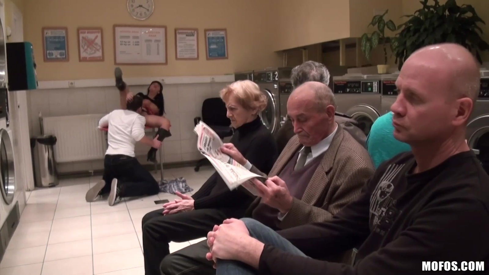 Shameless bitch getting fucked front some strangers