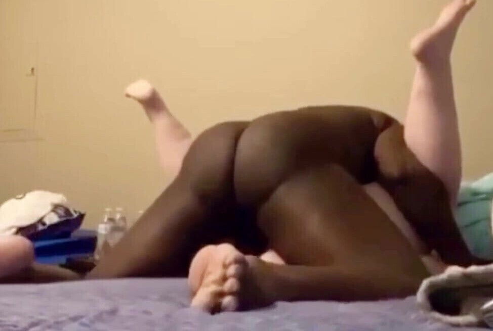 getting my secret married older lover pregnant 