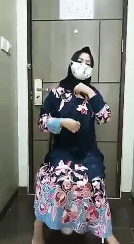 tudung hijab girl strips fingering squirting with mask