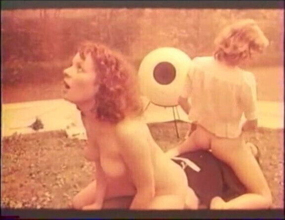 Crazy French lesbians, part 2 (vintage)