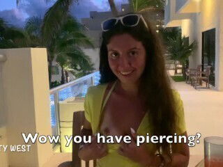 Russian whore sucks fucks with foreigner hotel cash