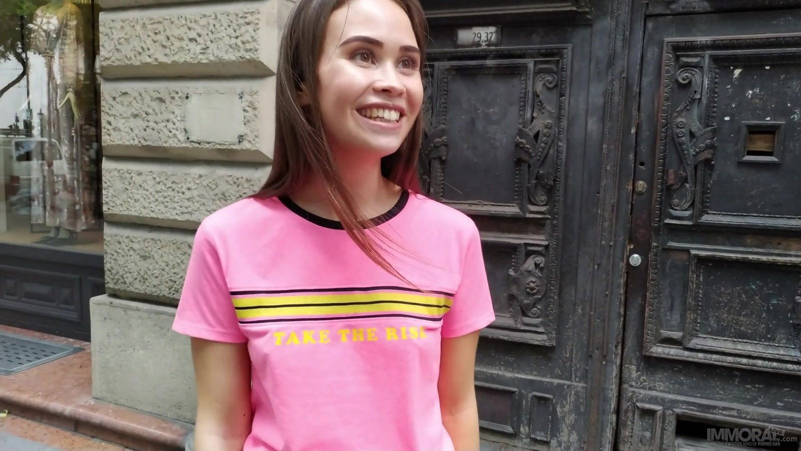 Fucking doggy versatile Jenny Ferri gives nice blowjob stud