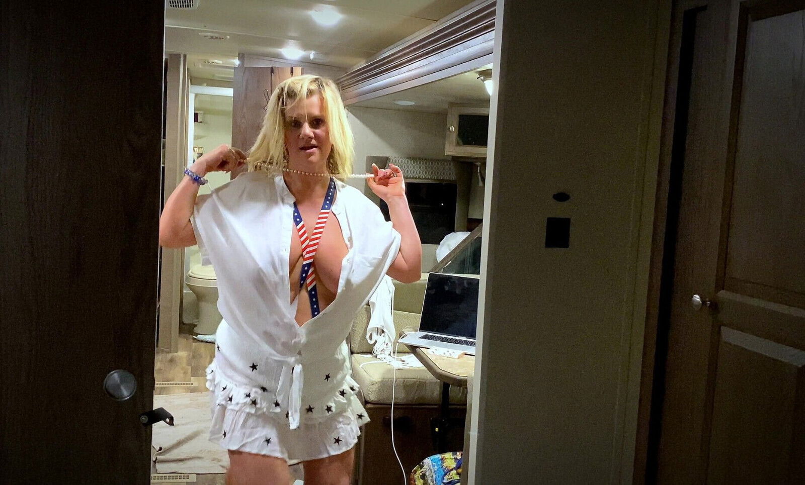 Heather Payne's July Firework Show! Mouth