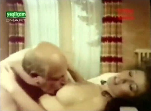 Aydemir Akbas Sikis Oruspum Sikis Zerrin Dogan