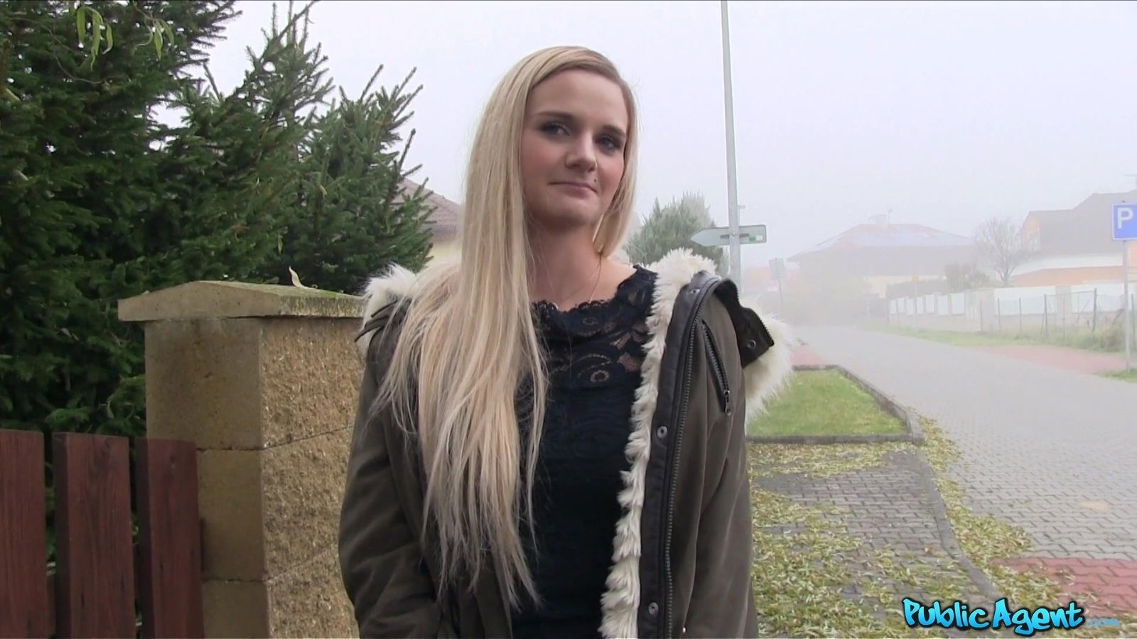 Blonde amateur Katy Pearl gets fucked back