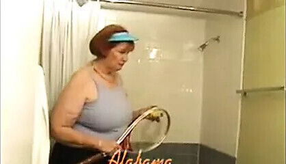 Redhead Granny Fucking Masturbating