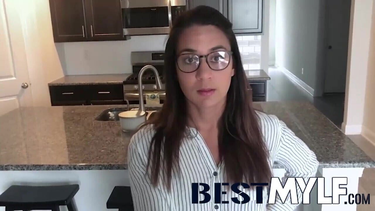 stepmom, Alexis Zara, driving crazy.