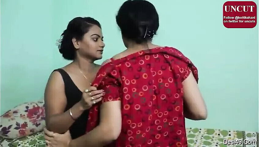 Boobs Mature Moshi Lesbian