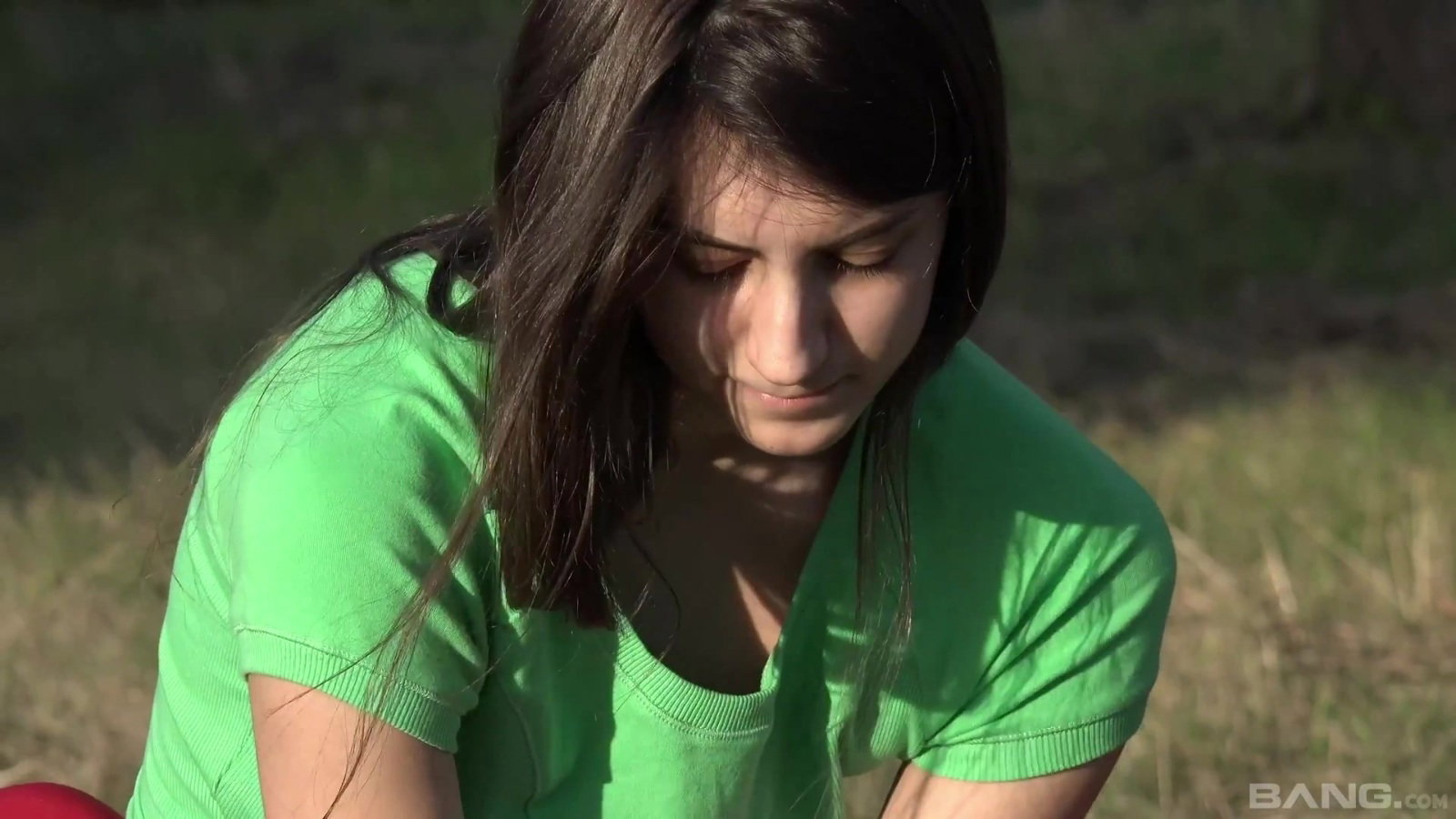 Quickie fucking with nice natural Luna Luxa