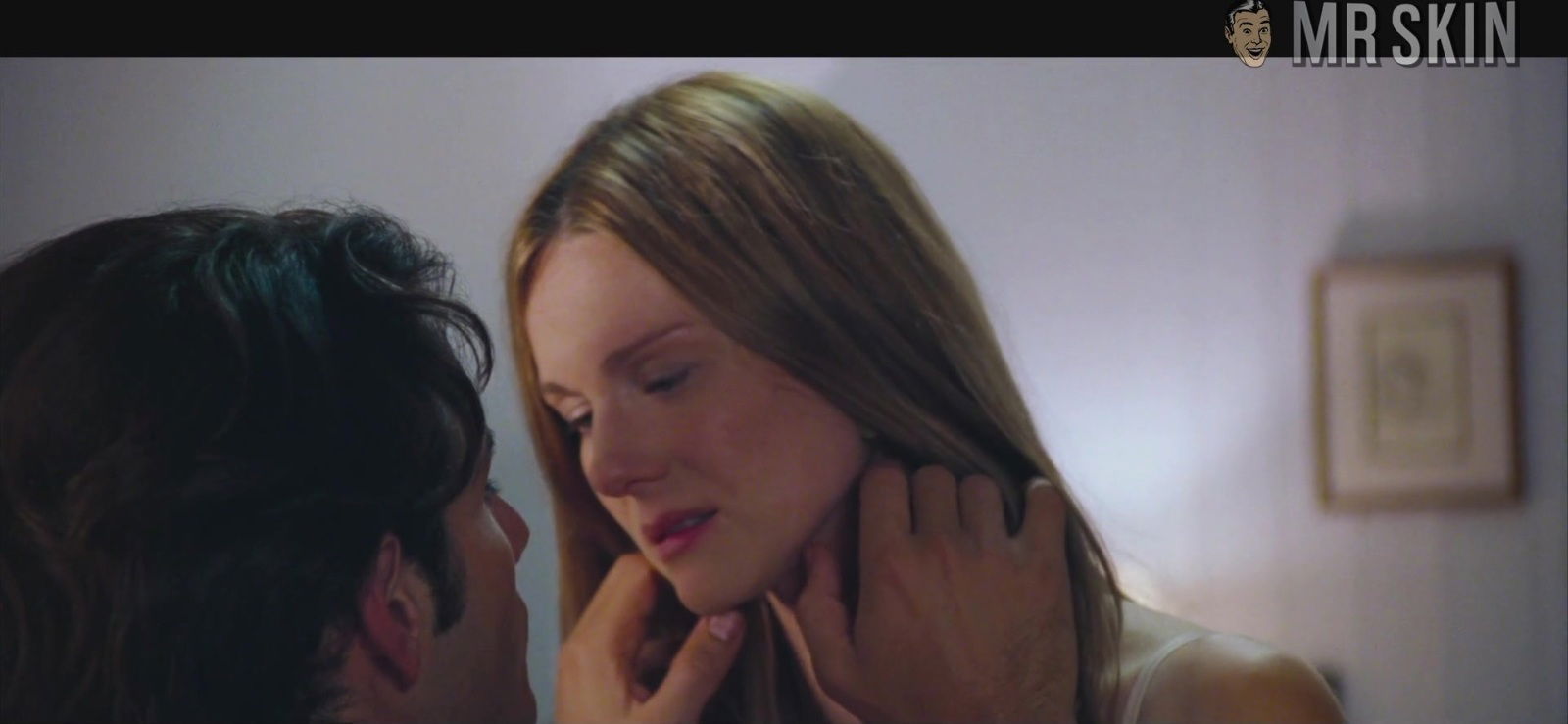 Some nice nude body scenes with good looking Laura Linney worth watching