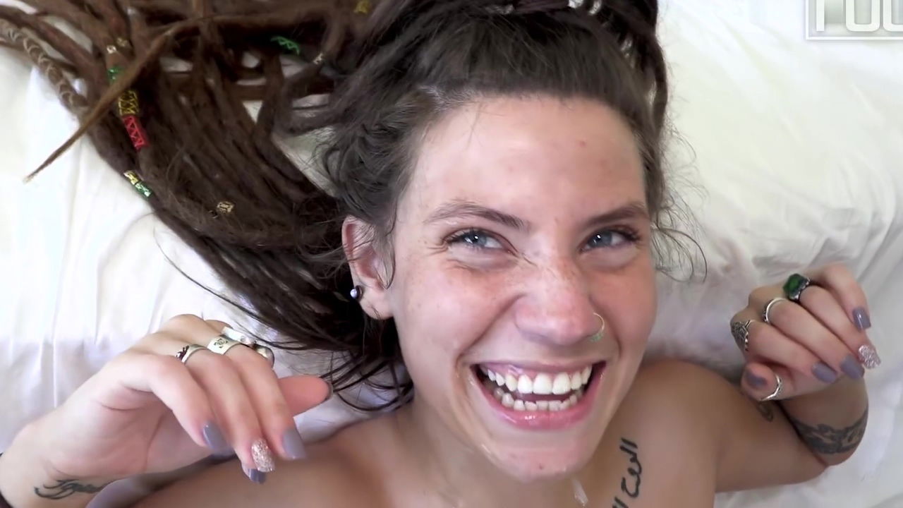 Summer Saunders, Riley Holt Aaron Tigger