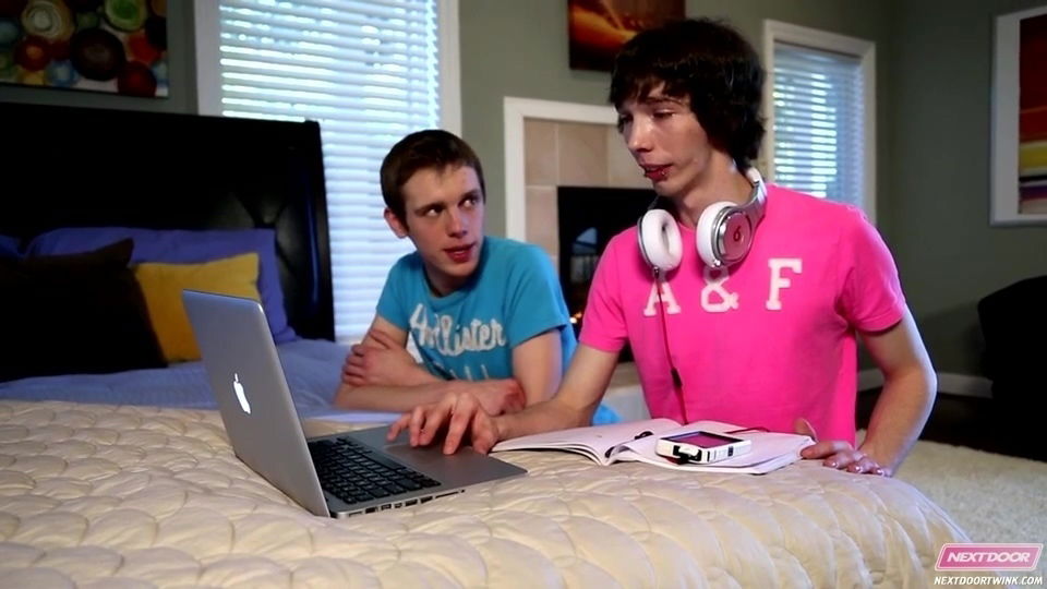 Devin Thilo Payne Blowjobs