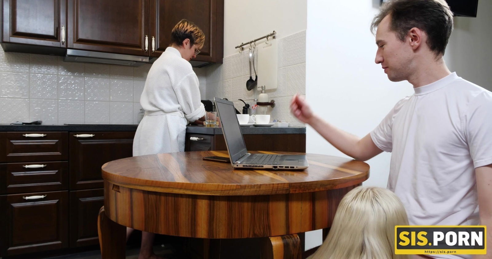 Slutty stepsister tests stepbrother's stamina fucks good