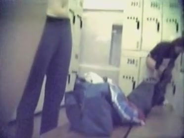 Curvaceous proud bimbo showing off all her attributes in the changing room