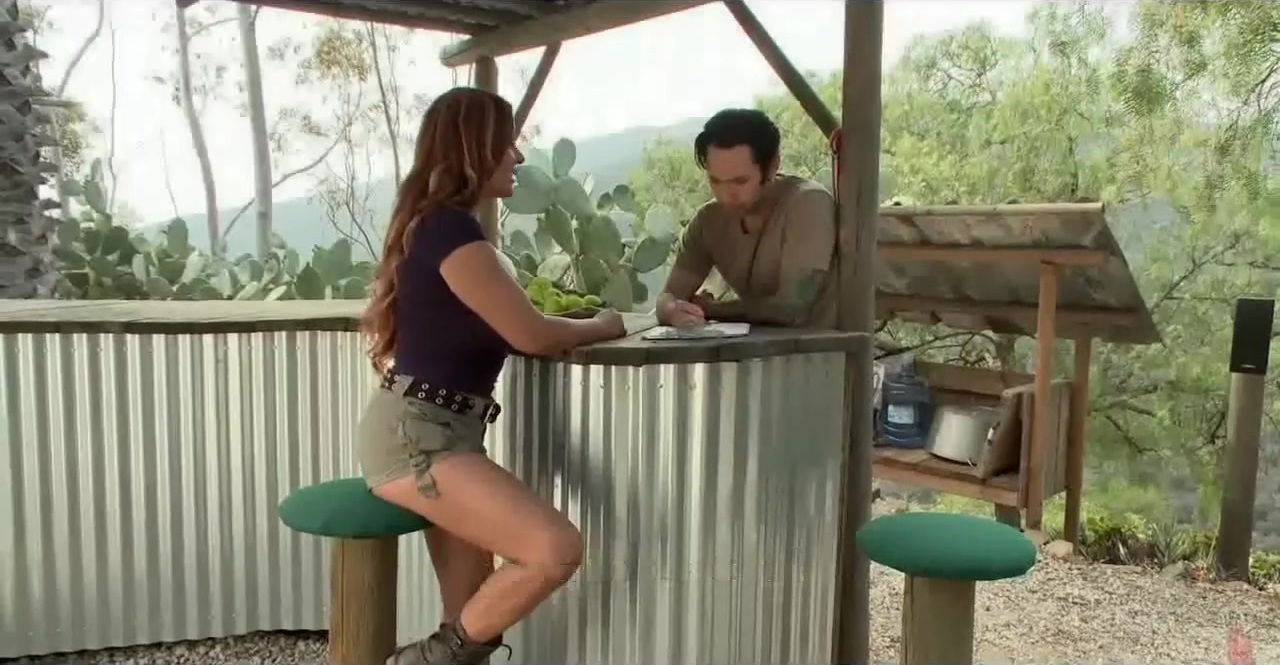 Sexy Latina Milf Bang