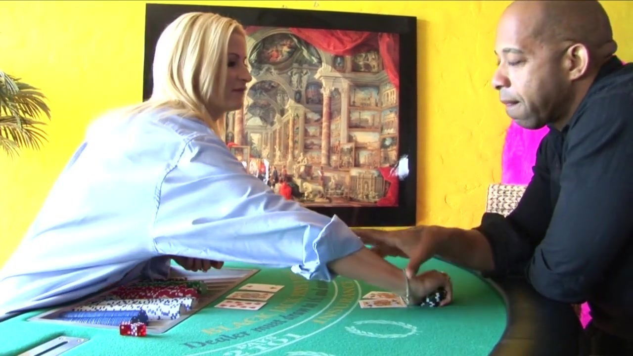 Fabulous pornstar Lauren Cain incredible blonde scene