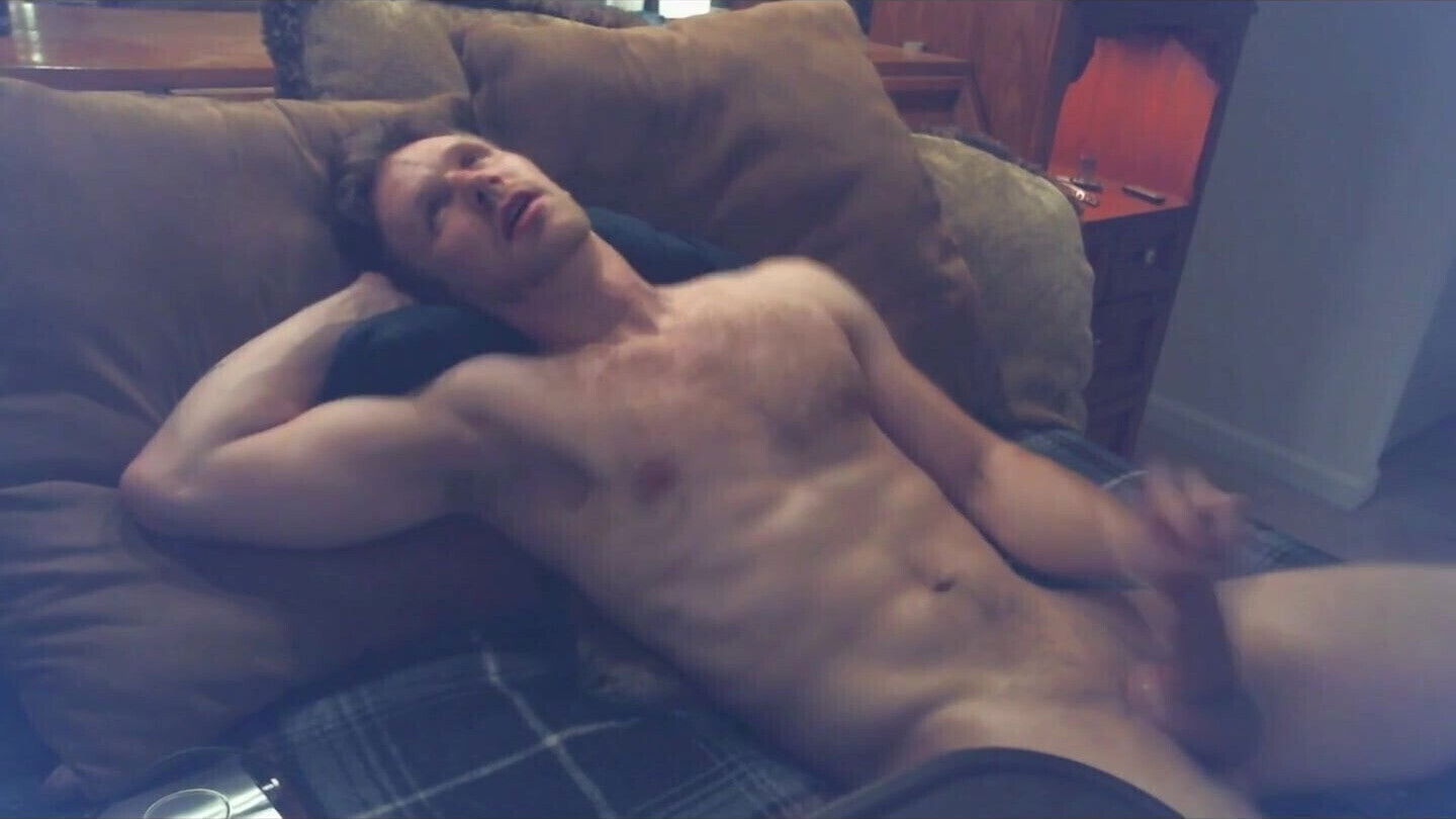 Cum: Stud Fucks Hand Milk