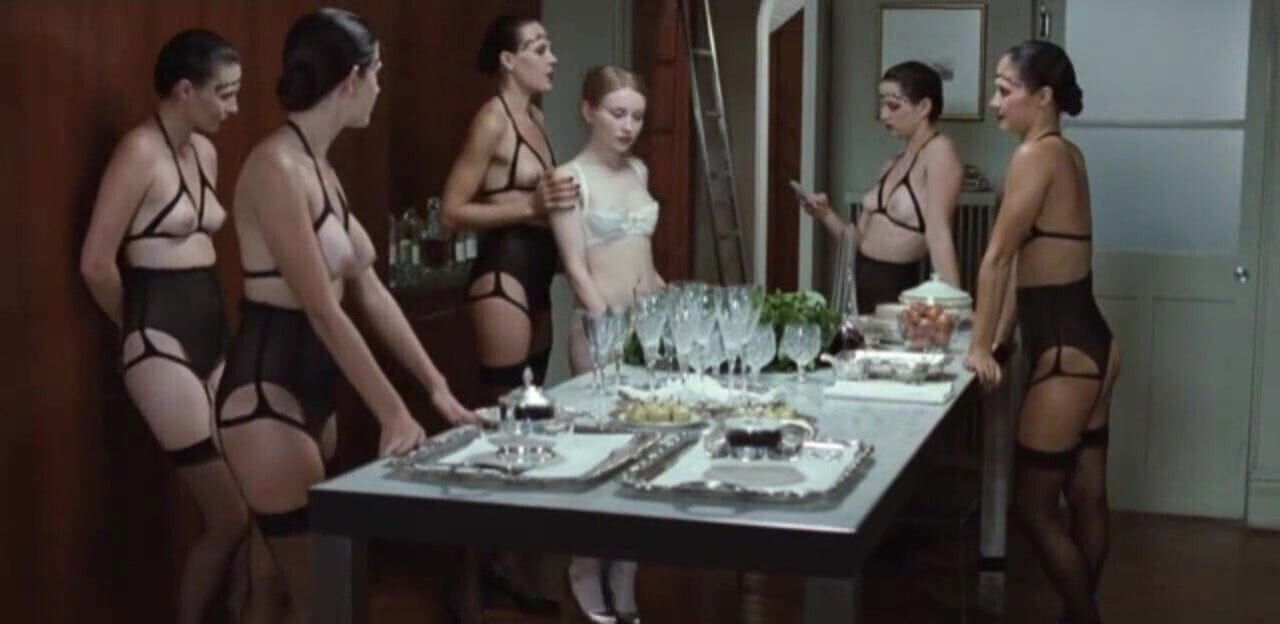NUDE CELEBS (ONLY BOOBS SCENE) Emily BROWNING