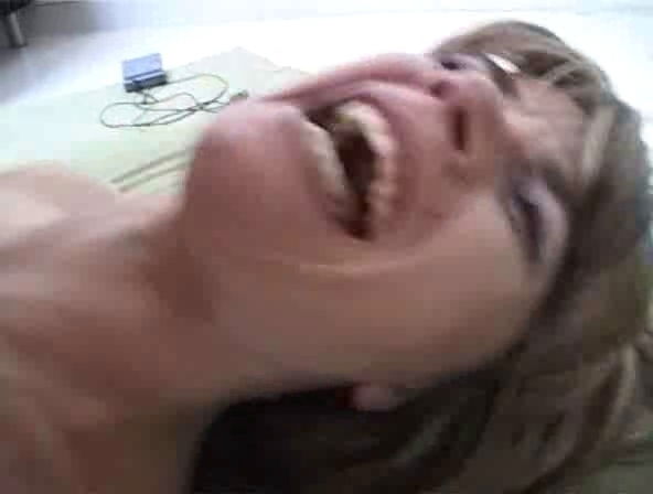 Rafaela - Portuguese Wife Desire Hard Sex.