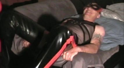 Strapon queen fucks her pervy BF