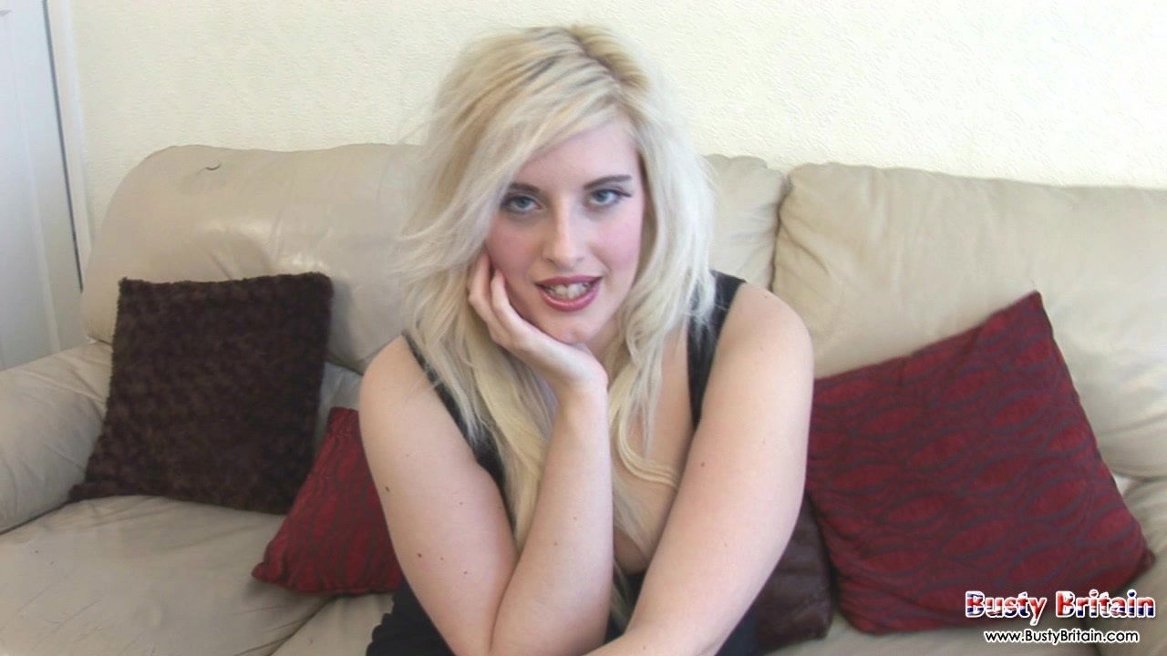 Raphaella Showing Off Her Curves