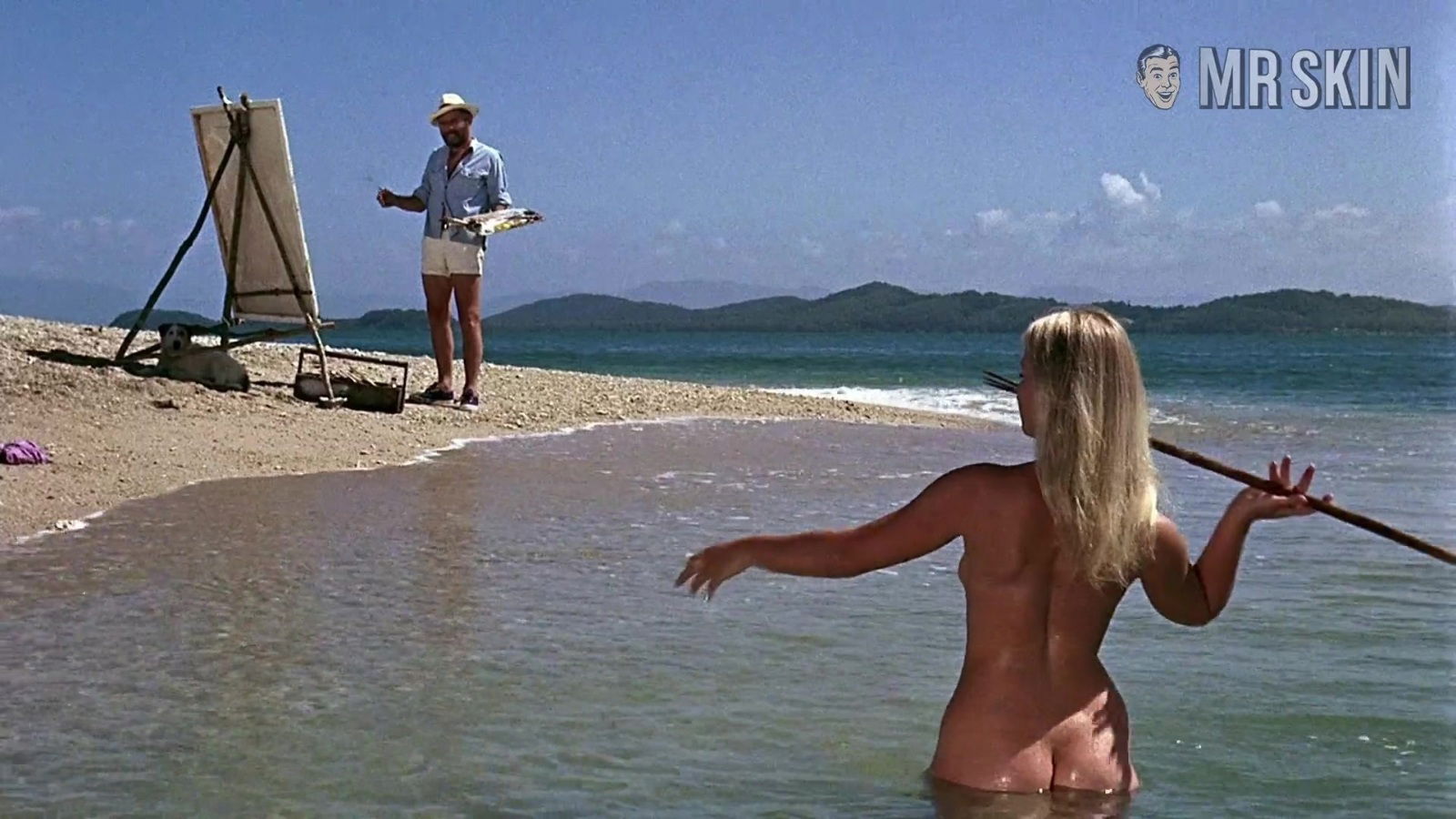 Oscar winning actress Helen Mirren flaunting natural curvy figure