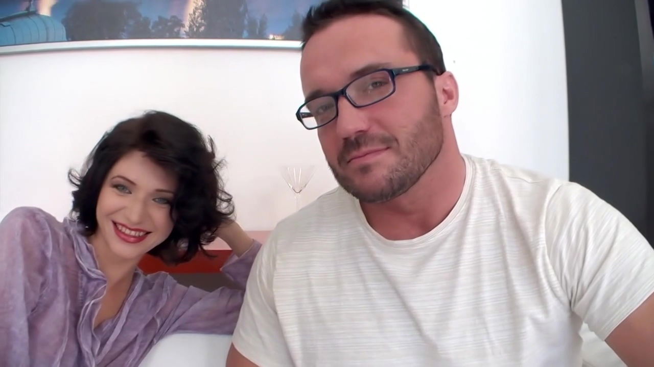 Katy Clark brunette MILF loves