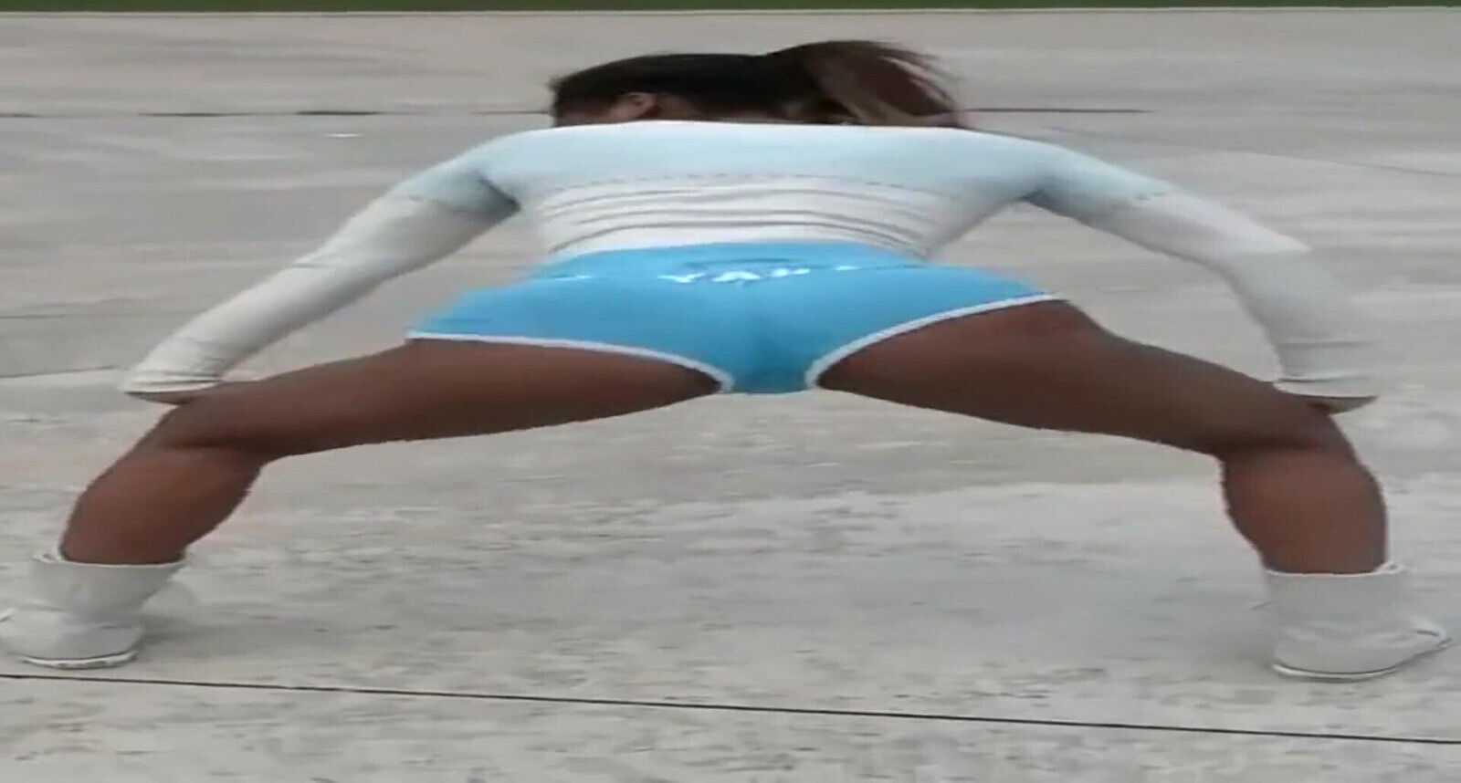 ebony girl twerk will EbonyFuckFinder.com