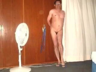 FEET LEGS NUDE PICS COMPILATION