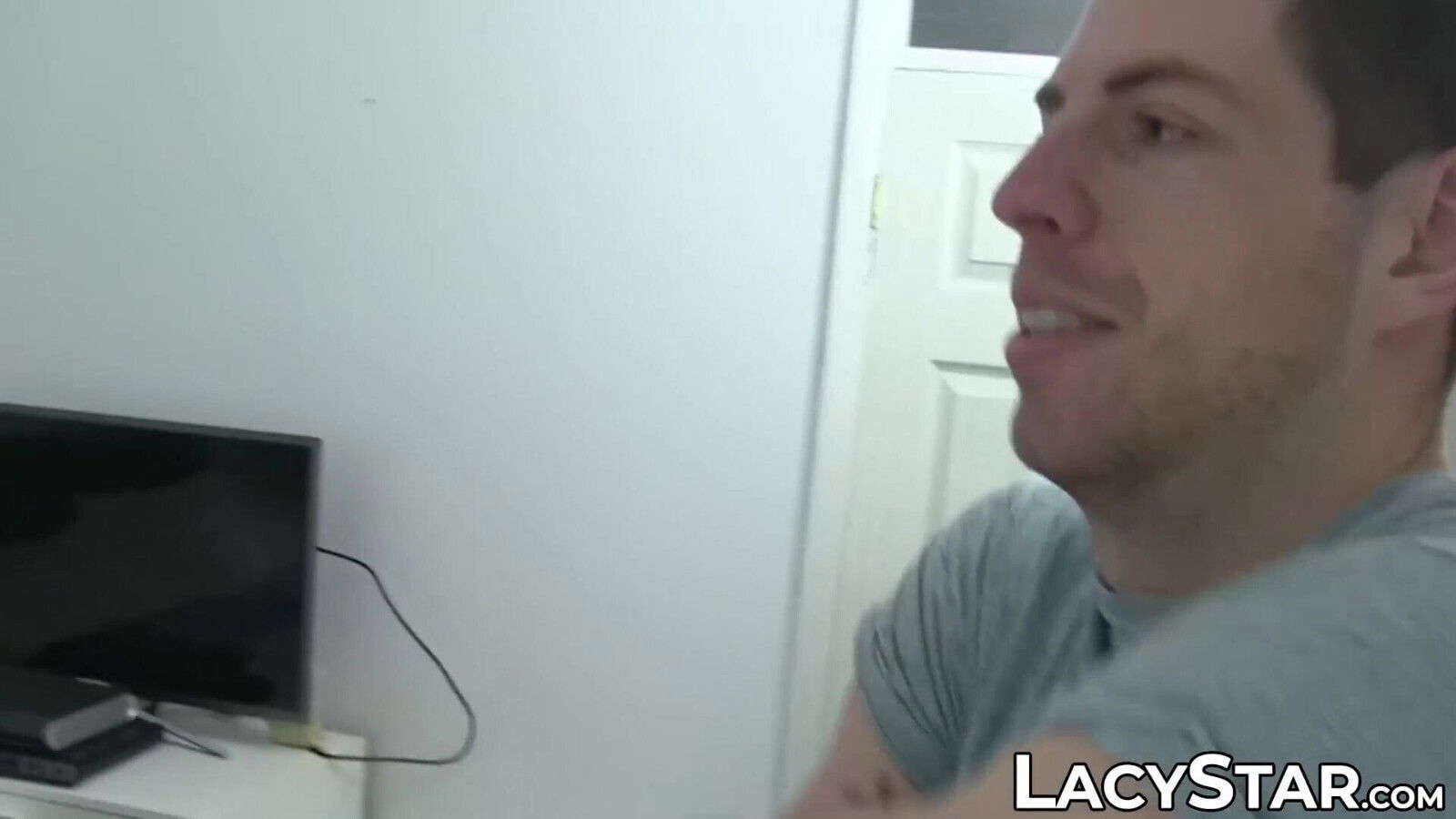 GILF Lacey Star threeway with stepdaughter