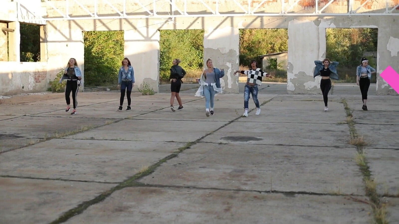 Minutes Relax with Romantic