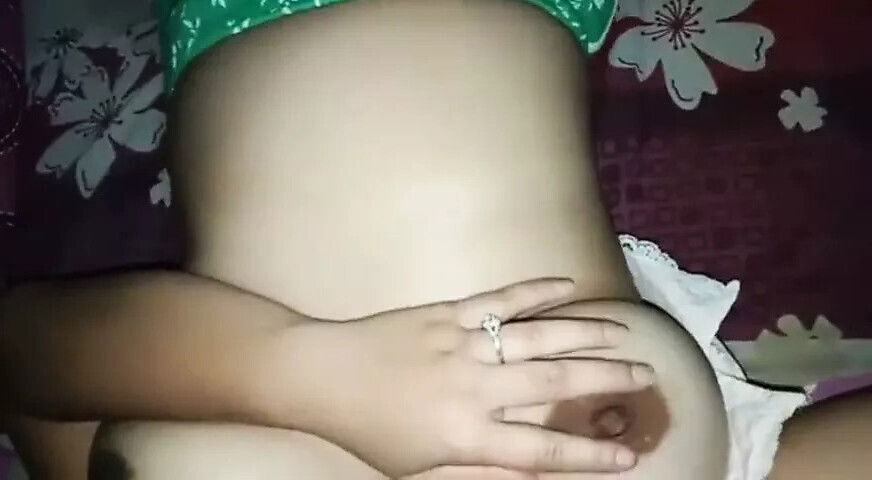 Behan sexy video call