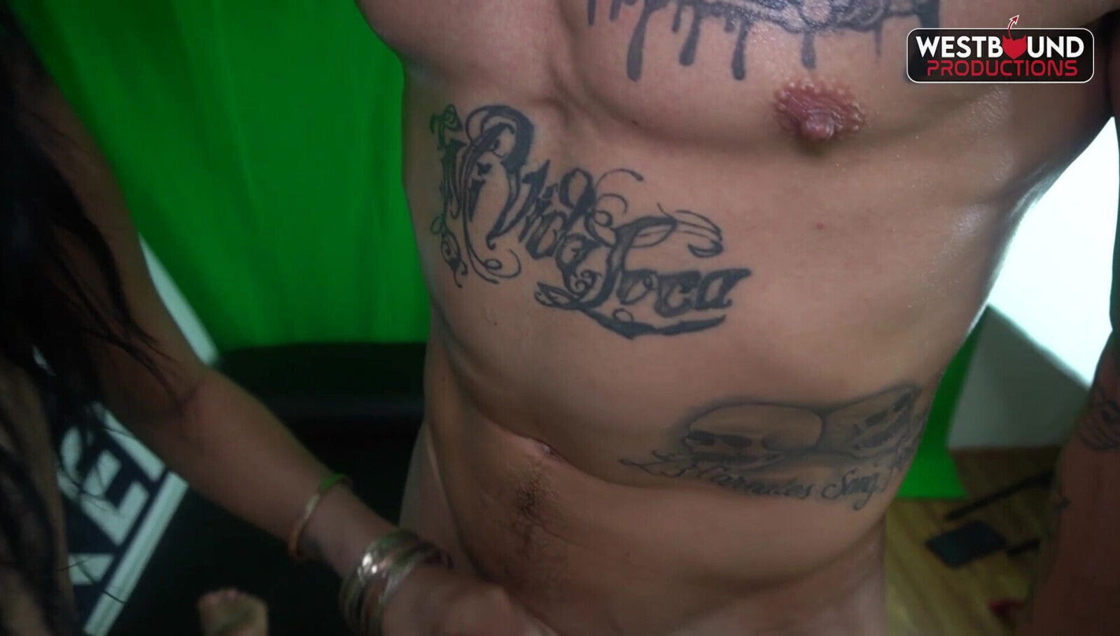 VALENTINA'S SUPER AVENTURES CASTING COUCH