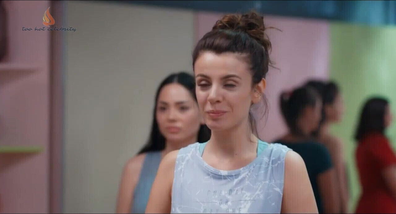 Basak Parlk Bebek Geliyorum Demez 2019