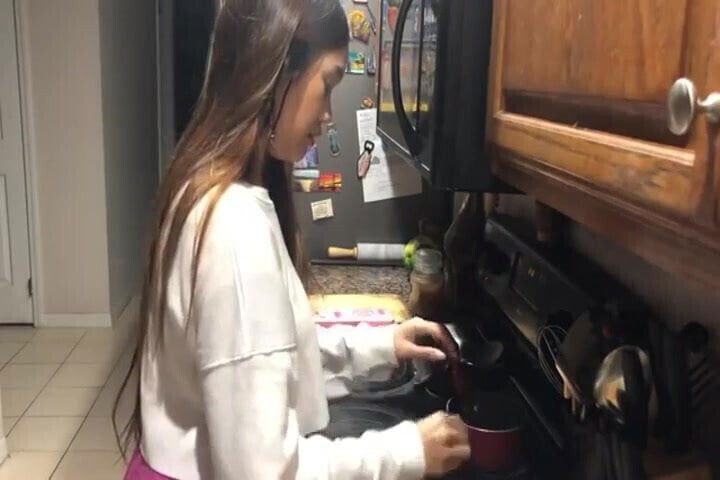 Cooking Scrambled Eggs