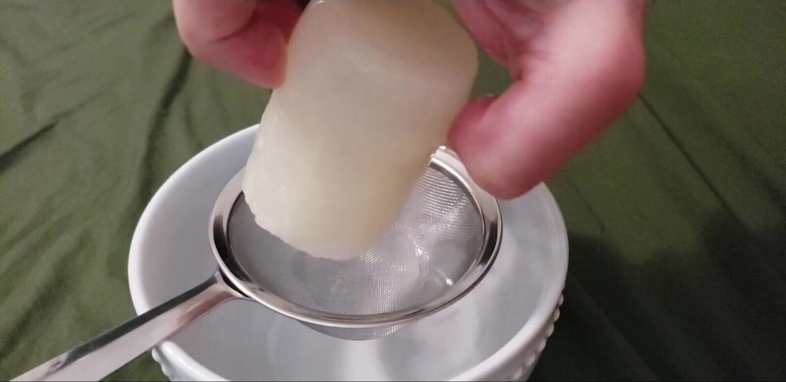 play with loads frozen