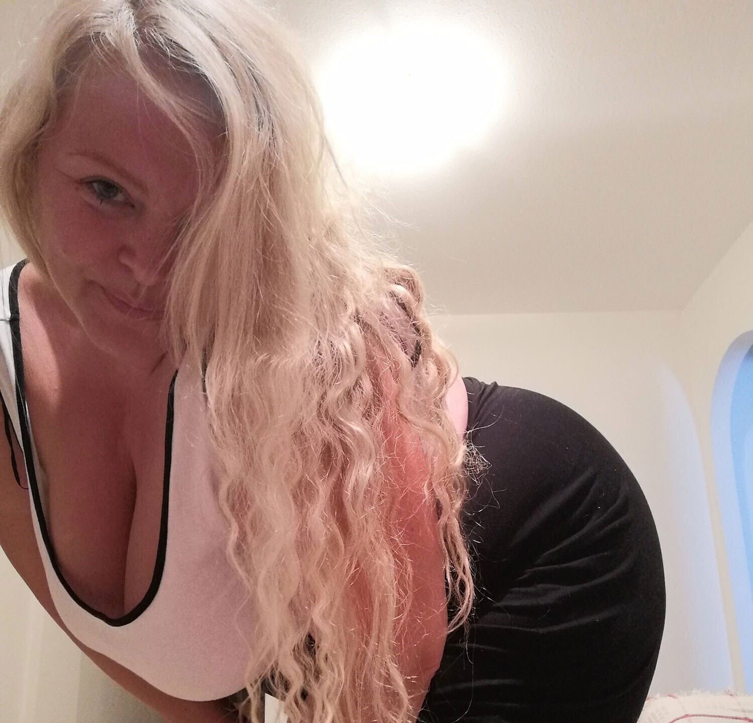 Shower time playing with natural titties