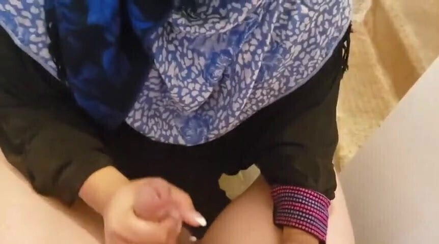 Arabian Stepmom Hijab cuts son’s pubic hair masturbates