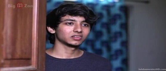 Sales girl video, boobs