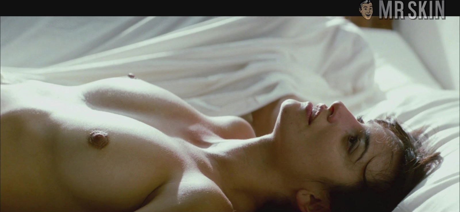 Gorgeous Penelope Cruz flaunting natural titties hottest scenes