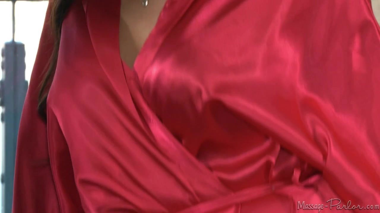 Massage-Parlor: Just A Lil Extra