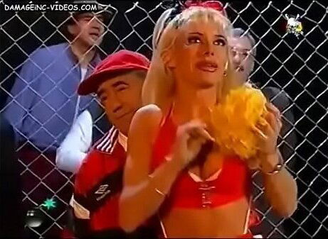 Yanina zilly porrista