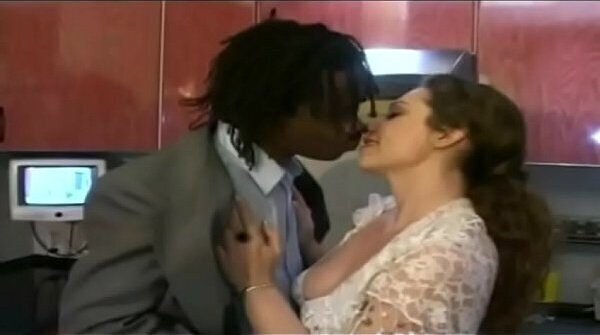 JESSICA FIORENTINO Amore Fraterno (Pel&iacute_cula completa) Audio Espa&ntilde_ol