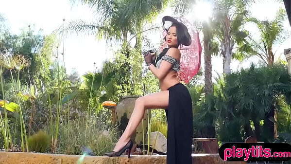 Exotic brunette Barbara Desiree heels show everything