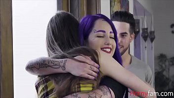 Brother Sister Help Cousin With Phone Addiction- Jessae Rosae Steele