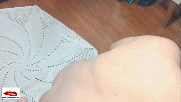 Brincadeira dois amigos, socamos rola flex