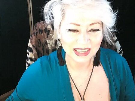 Mature slut AimeeParadise Queen bitch orgasms...