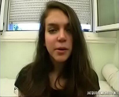 JEUNE SALOPE GO&Ucirc_TER PREMI&Egrave_RE SODOMIE