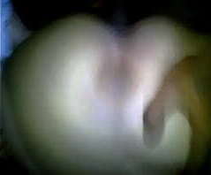 Metendo forte, dedada cuzinho